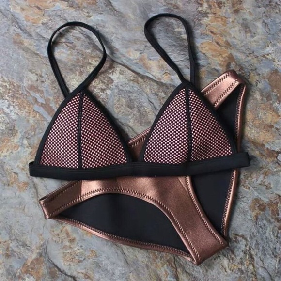 Triangl Bikini Top Size Large